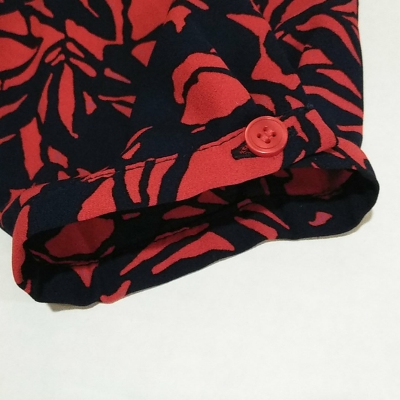 Talbot's size M red/black blouse top polyester - Picture 9 of 9